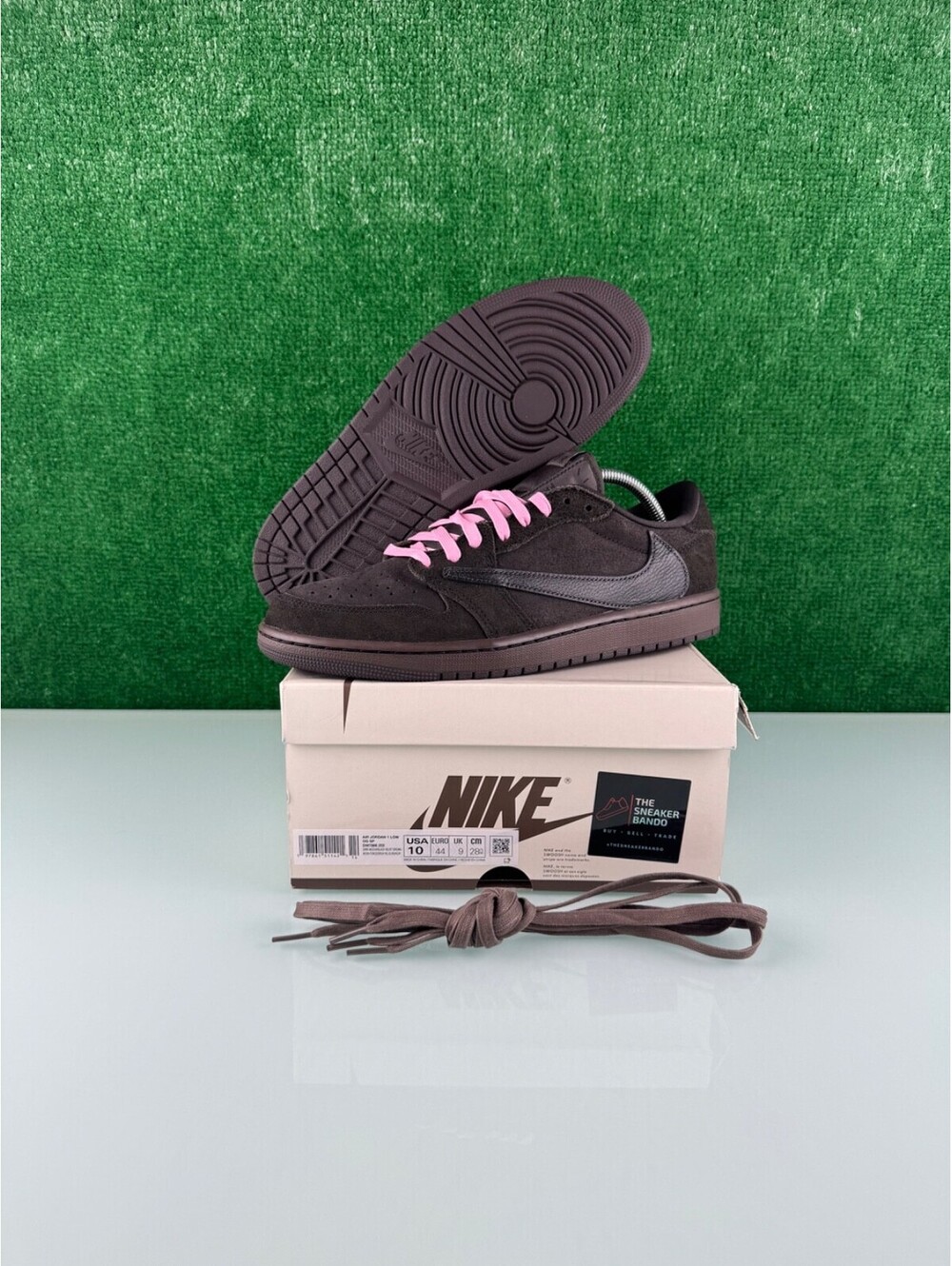 Travis Scott x Air Jordan 1 Retro OG SP Low Velvet Brown